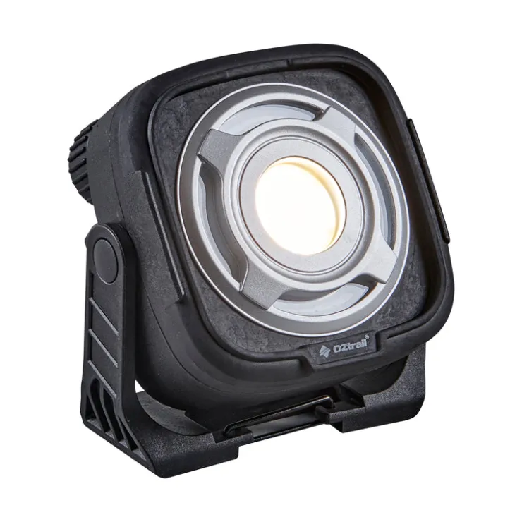 Outlet OZtrail Lumos DialBright 1500L Light