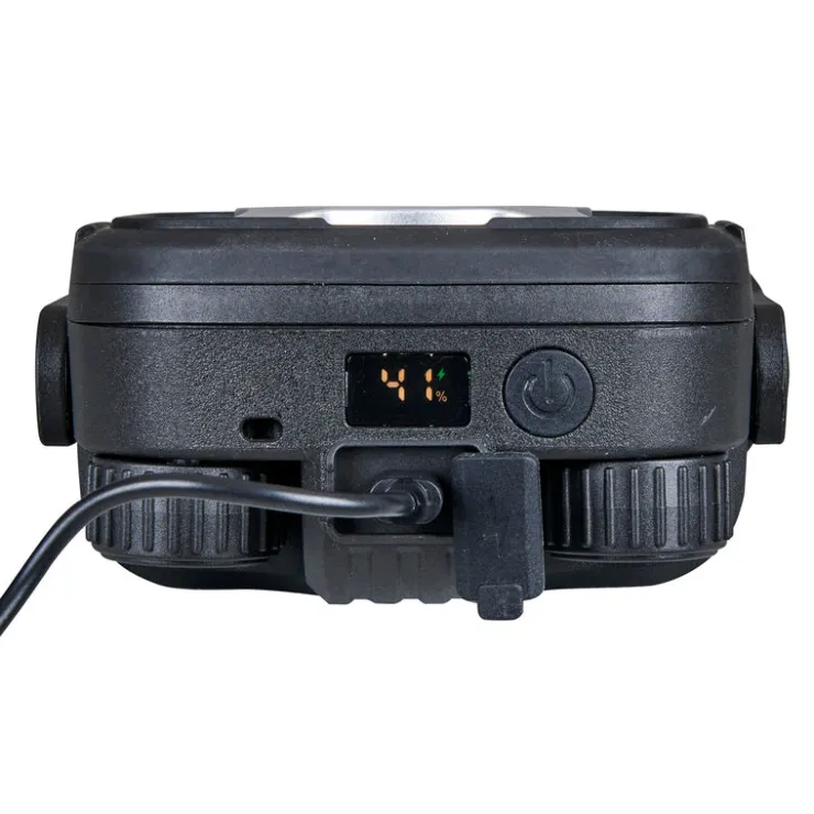 Outlet OZtrail Lumos DialBright 1500L Light