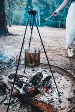 Best Campfire Tripod 1 Metre 9mm Steel